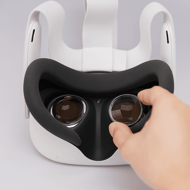 Best VR Headsets to Buy in 2025 – Honest Rankings & Review 2 Meta Quest 3 front view – one of the best VR headsets 2025