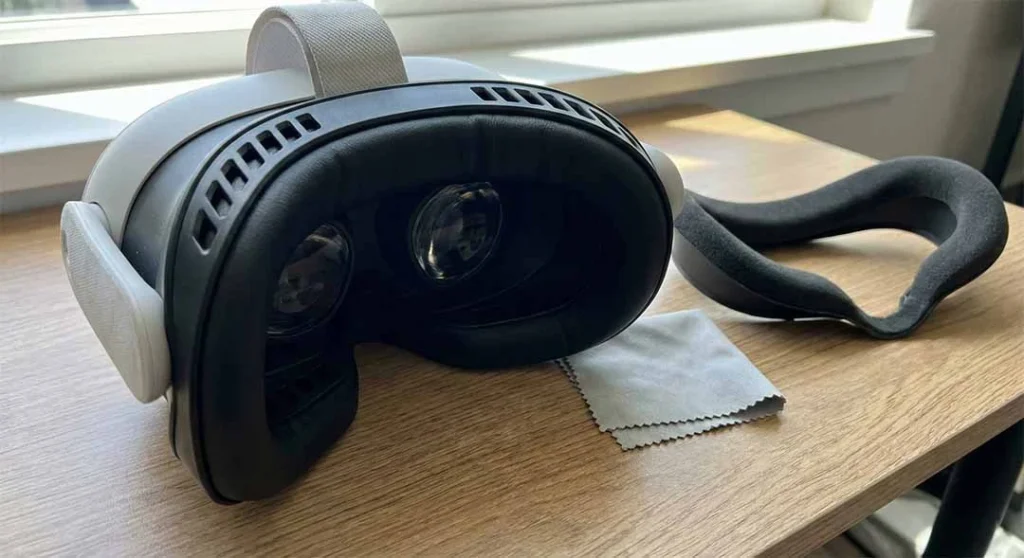 10 Must-Have Meta Quest 3 Accessories in 2026: Ultimate Comfort & Visual Upgrades 4 PU leather vented facial interface to stop Quest 3 fogging, ideal for contact ray ban smart glasses users.